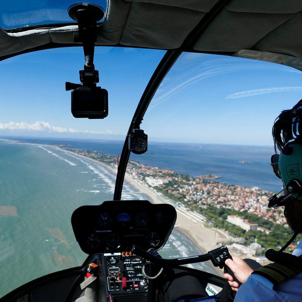 Falkensteiner-Hotel-Spa-Jesolo_Activities-Helicopterflug über Venedig