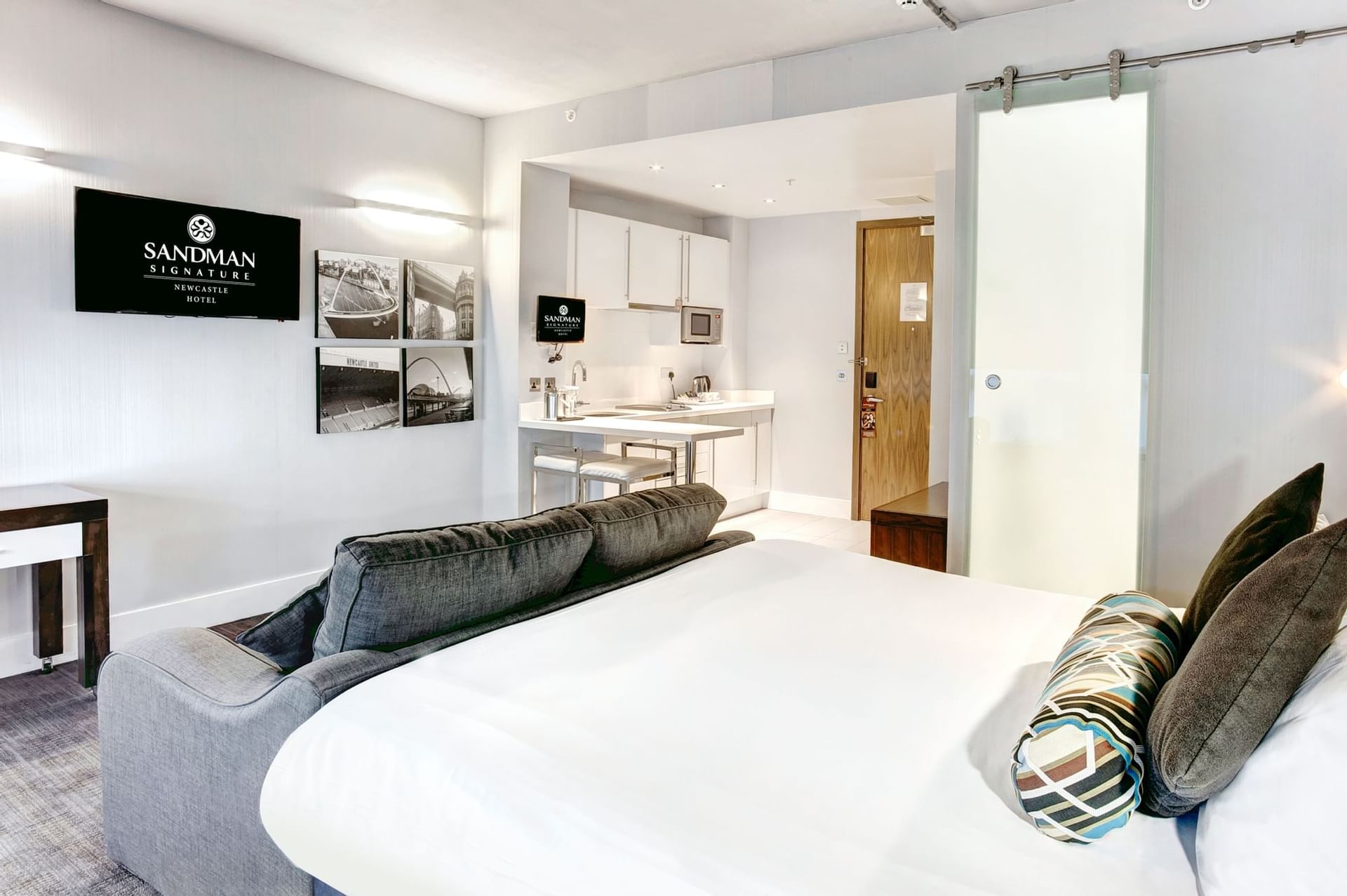 Sandman Signature Newcastle Hotel Hotels In Newcastle