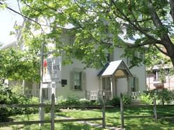 Harriet Beecher Stowe House near Farmington Inn and Suites