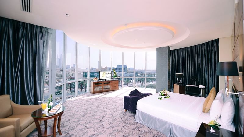 Panoramic Suite big windows at Al Hamra Palace by Warwick