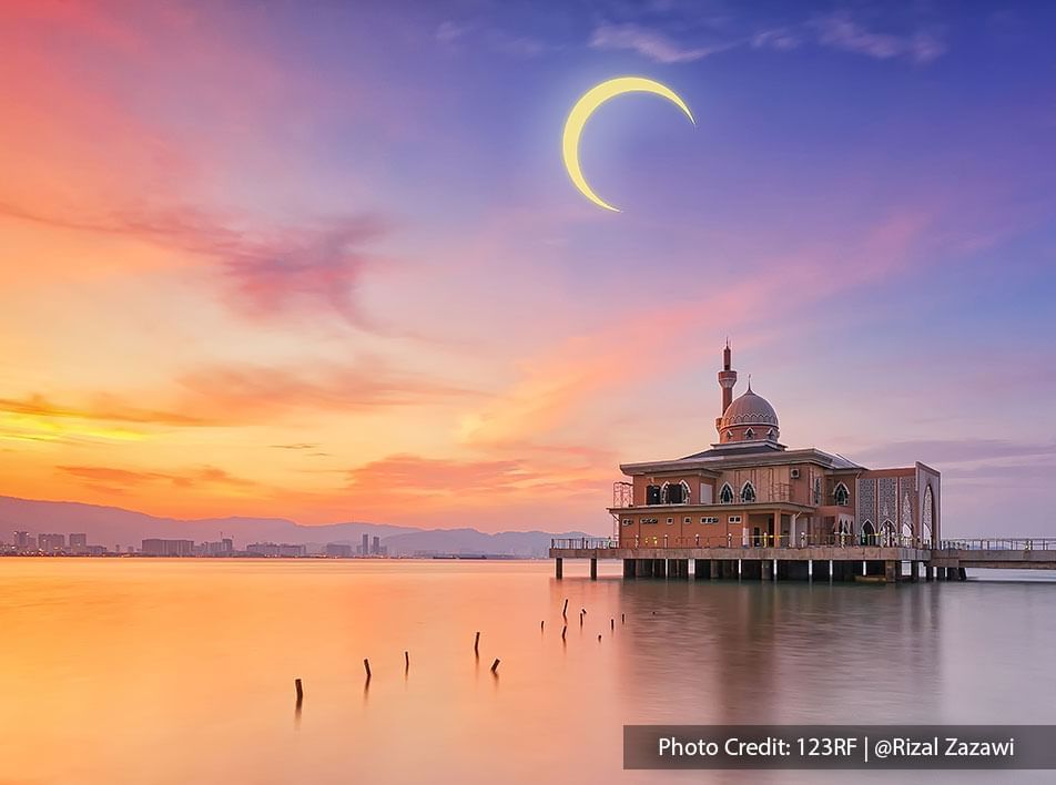 A sunset view of the Penang floating mosque