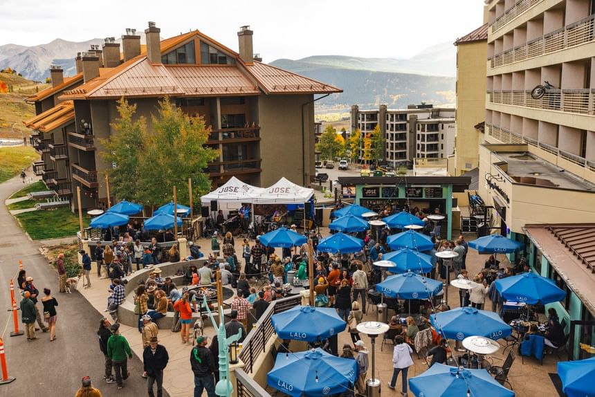 Crowded outdoor patio of the José Restaurant at the Elevation Hotel in Crested Butte, Colorado.