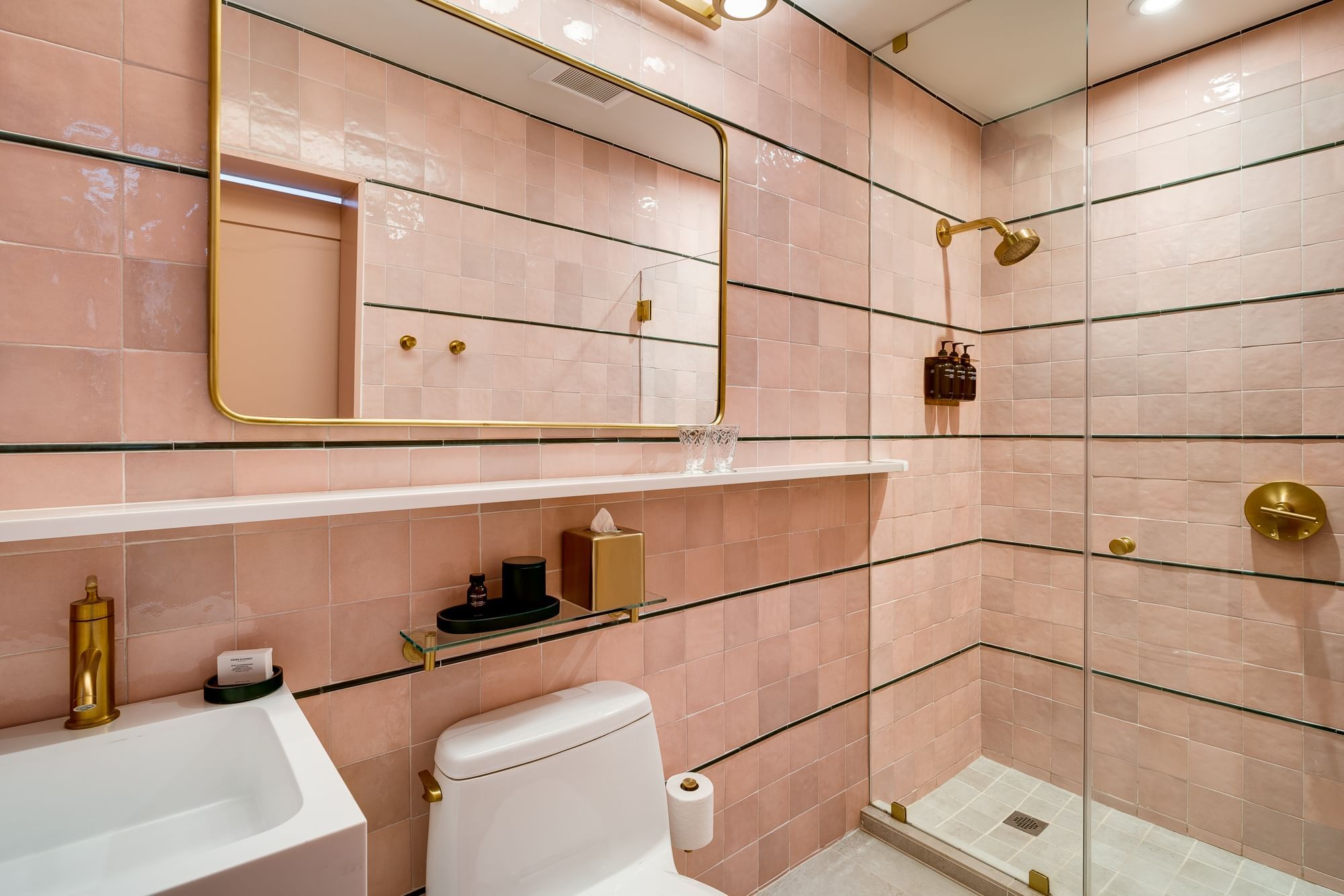 Esmé Miami Beach — photo 11 of 60