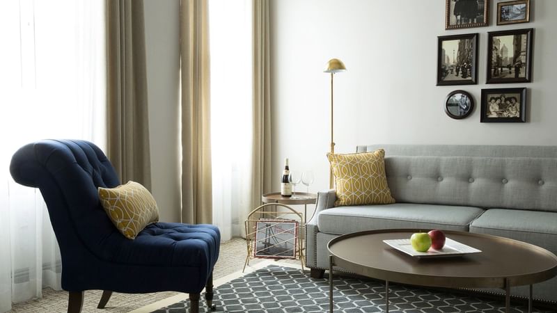 Living area of Balcony Suite at Warwick San Francisco