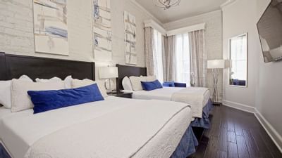 Standard Two Queen Beds Room with twin beds at La Galerie Hotel