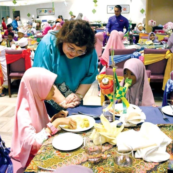 Lexis Hotel Group Brings Joy Of Ramadan to Underprivileged Children