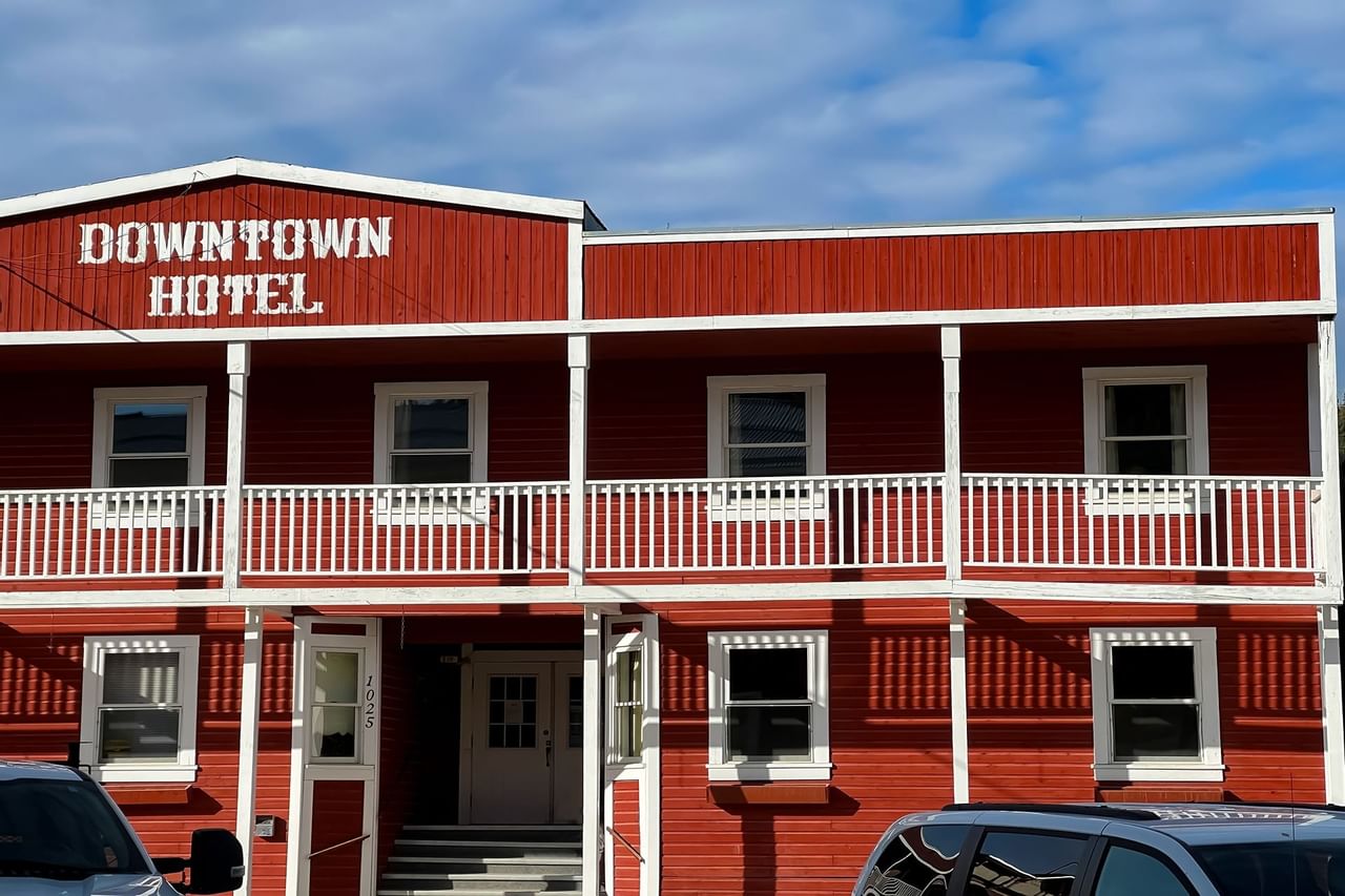 The Downtown, a Coast Hotel exterior and signage