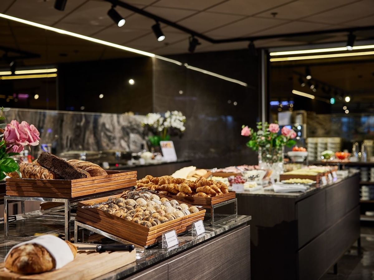 Hotel Breakfast Restaurant ONE, Hotel Riverton