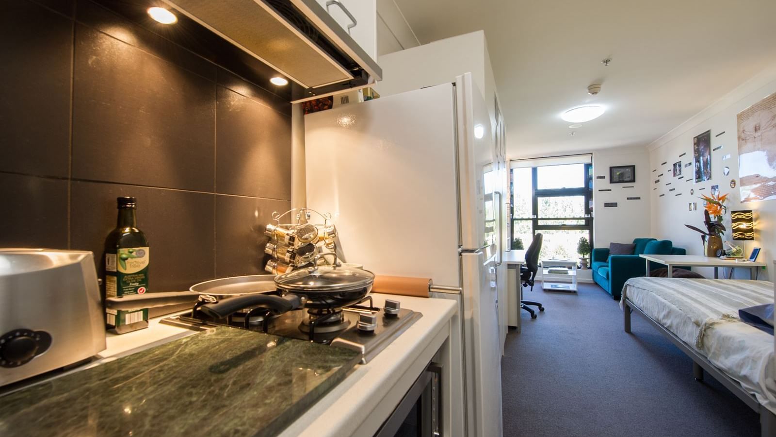 UniLodge @ ANU – Lena Karmel Lodge_Studio Long ANU Campus Accommodation