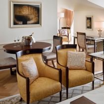 LIVING AREA IN THE SUPERIOR VERSACE ROOM AT PALAZZO VERSACE