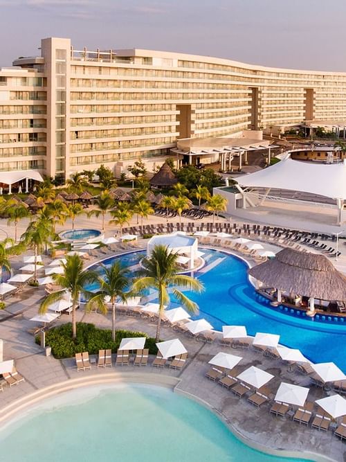 Aerial view of Mundo Imperial and the pool area