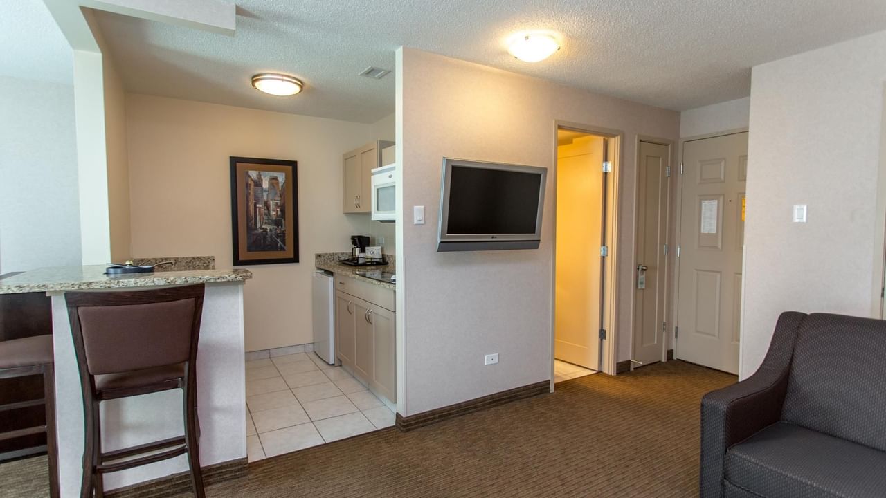 Premium Studio Queen Full Kitchenette