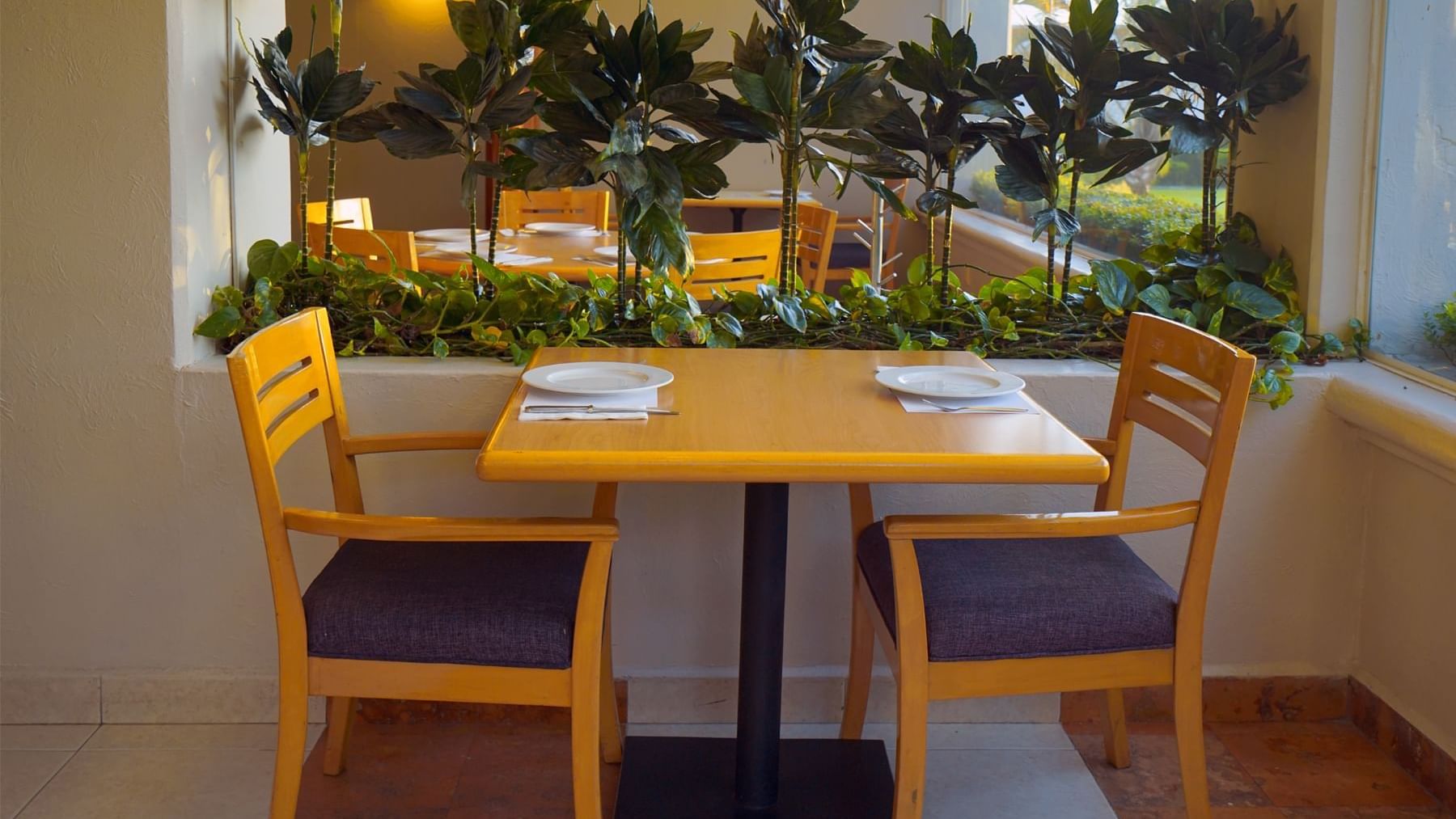 Dining table at Gamma Xalapa Nubara of Gamma Hotels