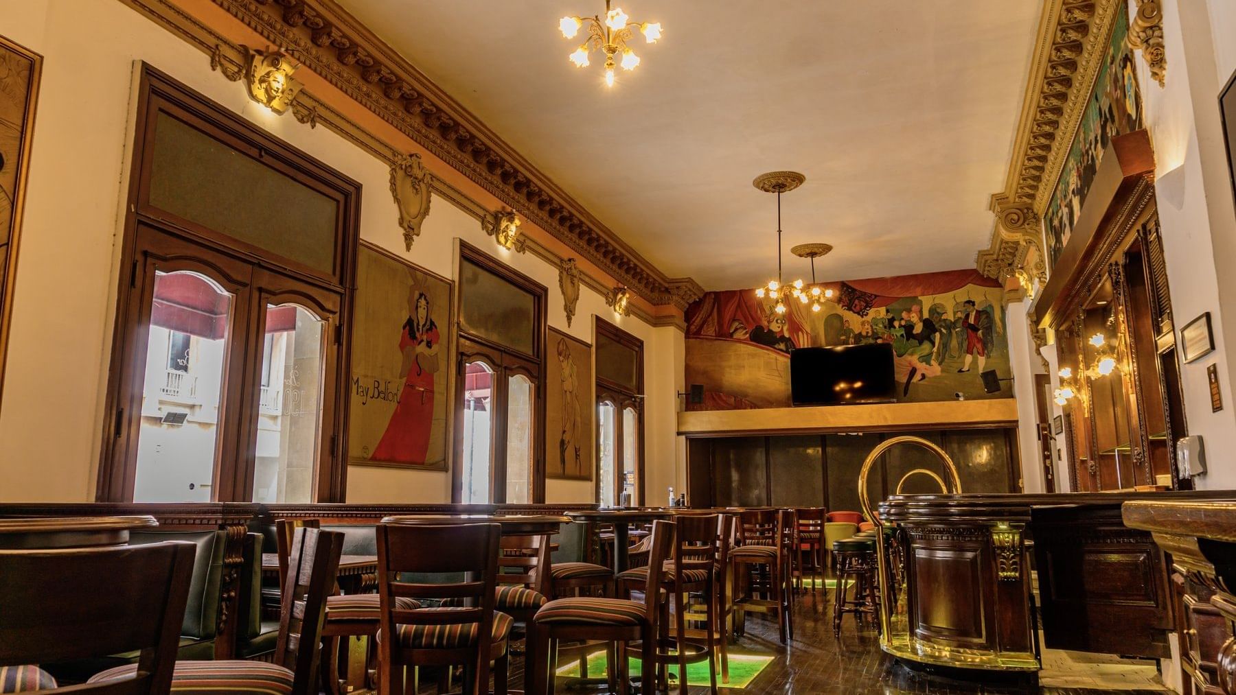 Dining tables & lounge area in the Bar at Gamma Hotels