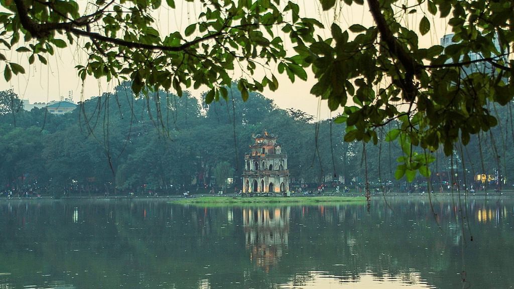 Landscape view of the Hoàn Kiếm Lake near Sunway Hotel Hanoi