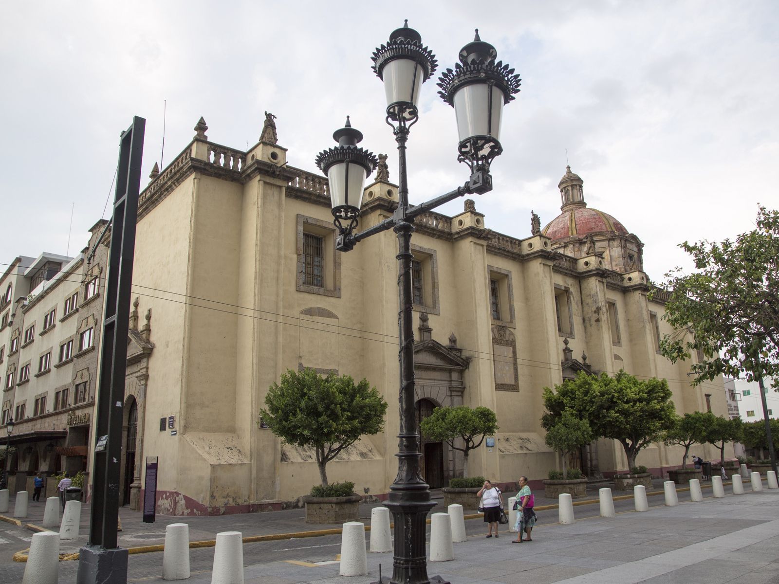Templo de Santa María Gracia near Hotel Guadalajara