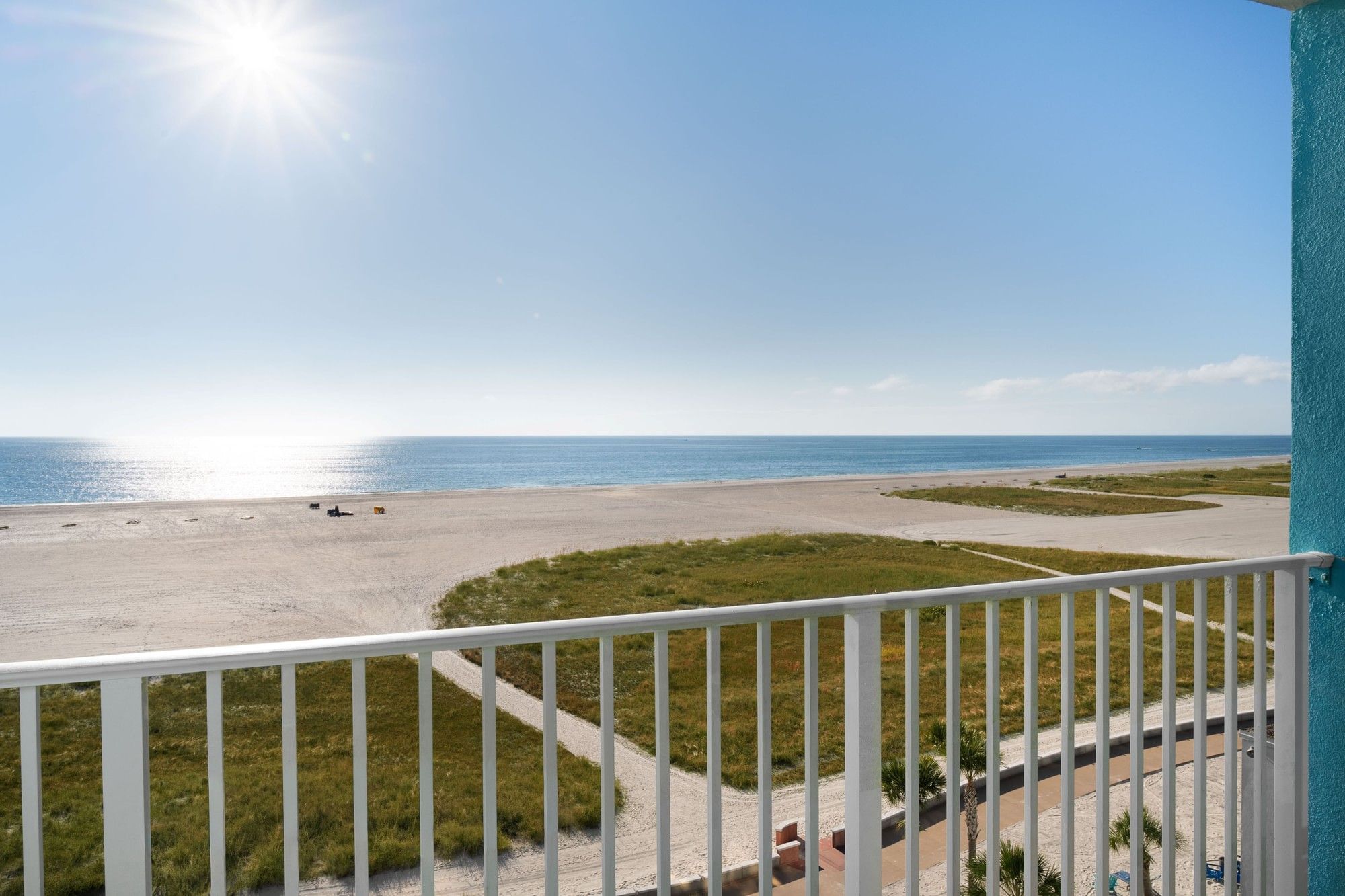 Bilmar Beach Resort — gallery preview 1
