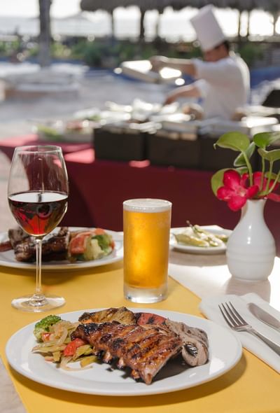 Restaurant at Plaza Pelicanos Grand Beach Resort Hotel