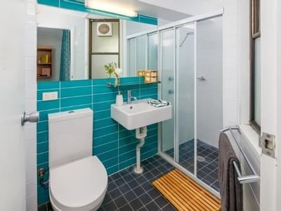 UniLodge @ UC - Mulleum Bathroom