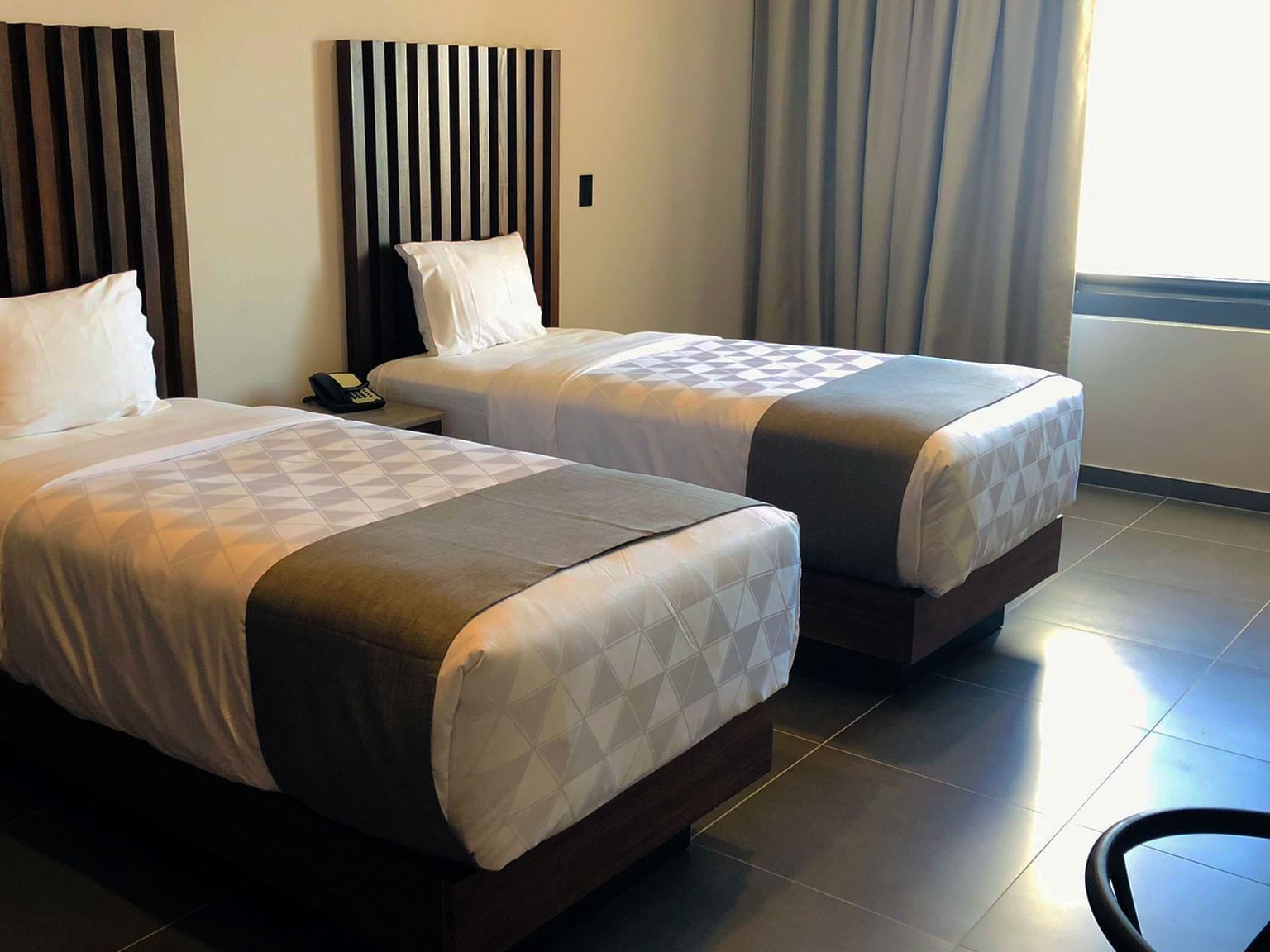2 single beds, Family Suite City View, Viaggio Resort Mazatlan