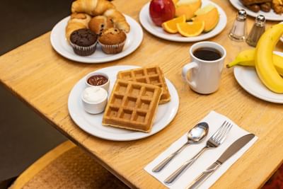 Hunter's-Breakfast-Buffet