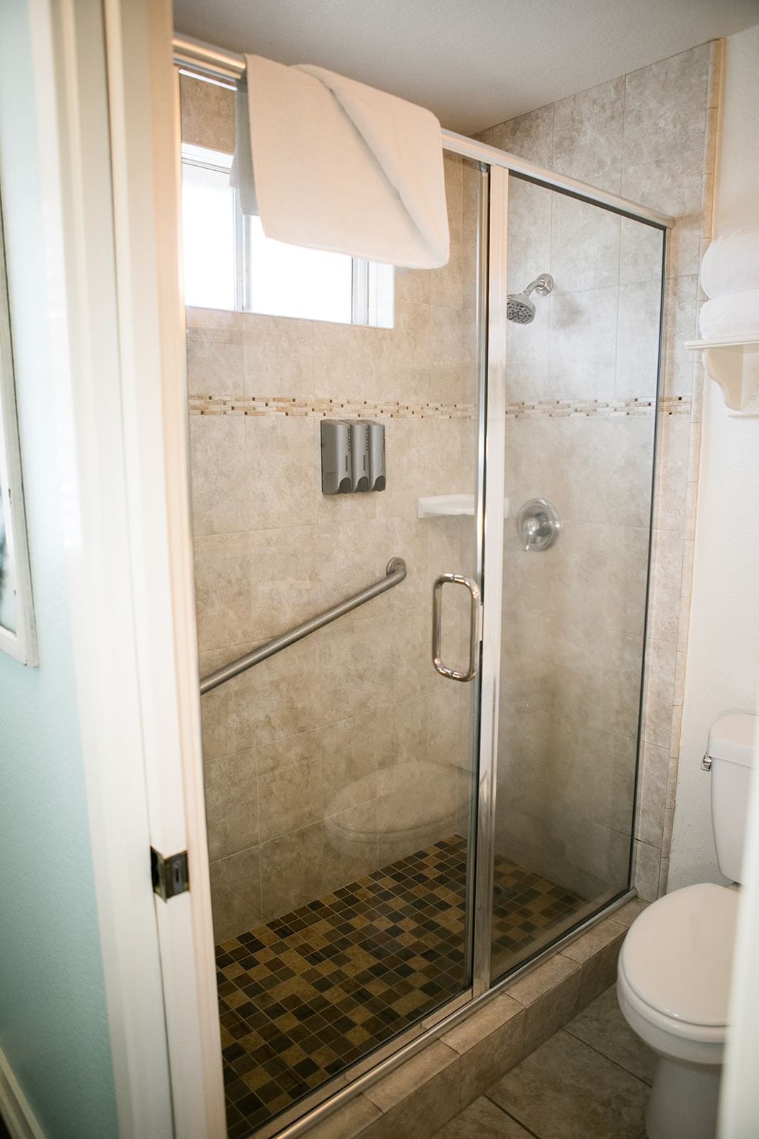 Sea Otter Inn — photo 43 of 60