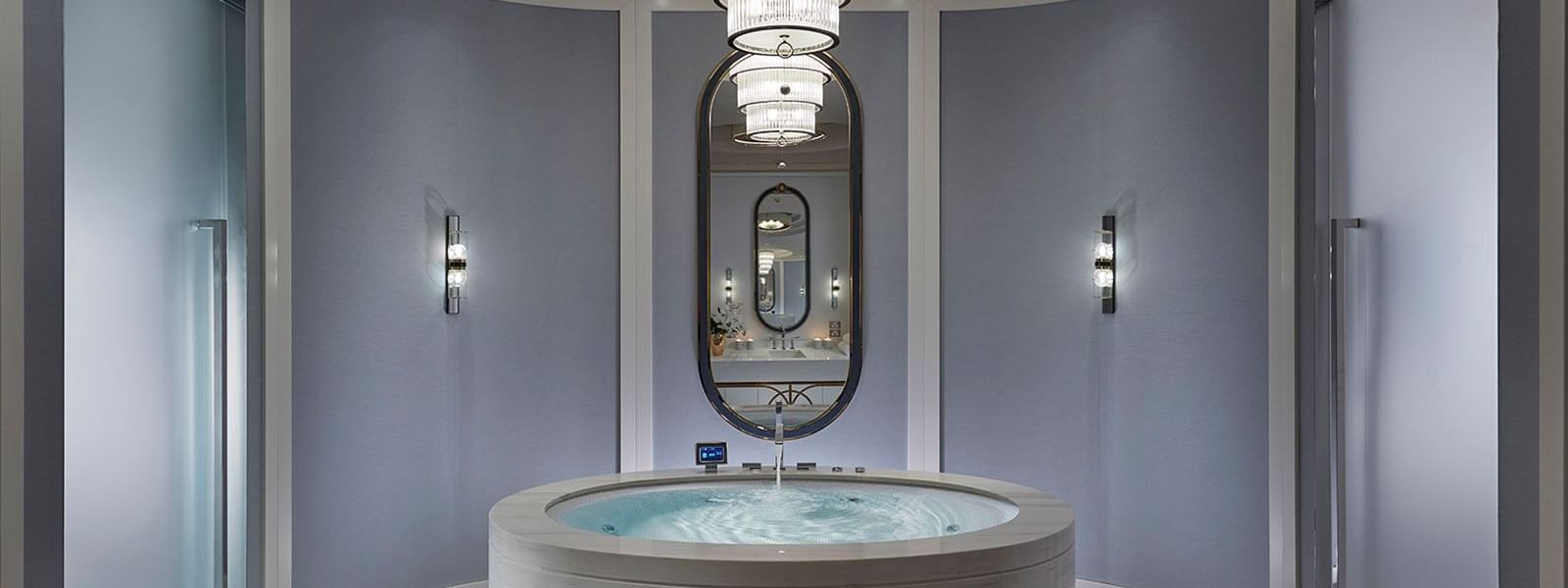 Bathtub & chandelier in Crown Spa at Crown Hotel Perth