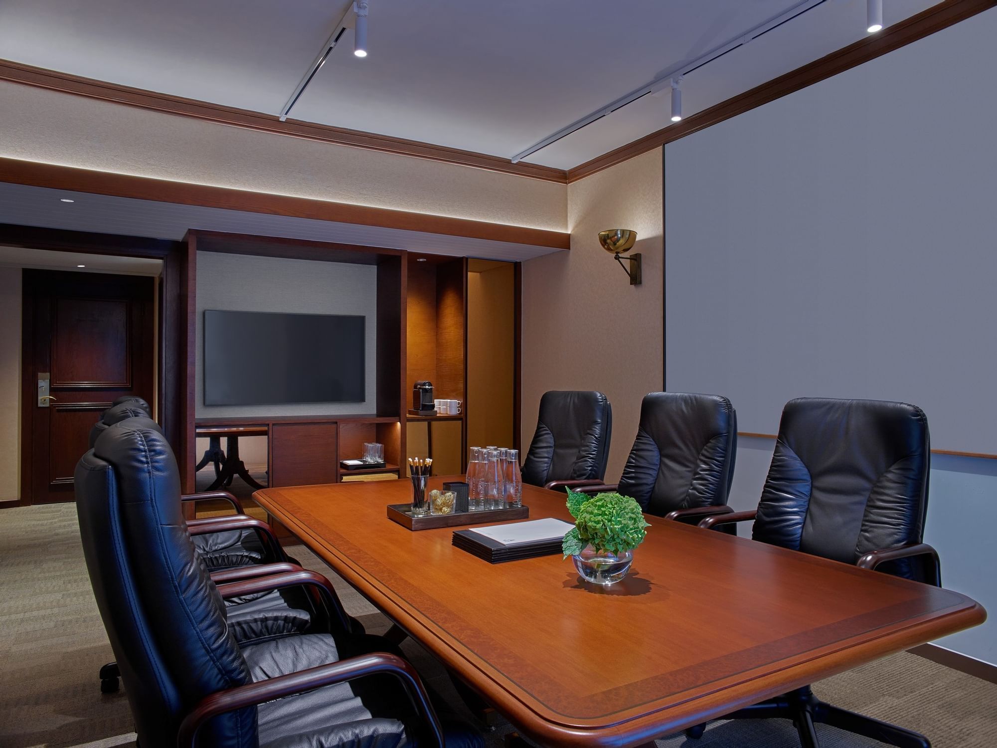 Meeting room with boardroom setup at Artyzen Grand Lapa Hotel