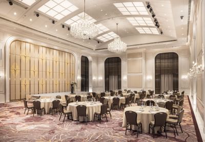 Banquet-style table set up in Siam Hall at Eastin Grand Hotel Phayathai
