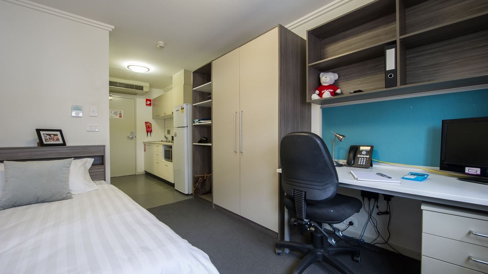 UniLodge @ANU Warrumbul Lodge Canberra_Single Studio