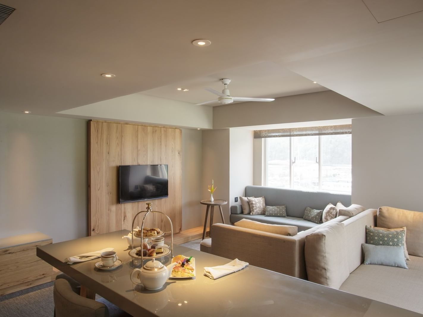 Living & dining area in a Premier Suite at Palau Royal Resort