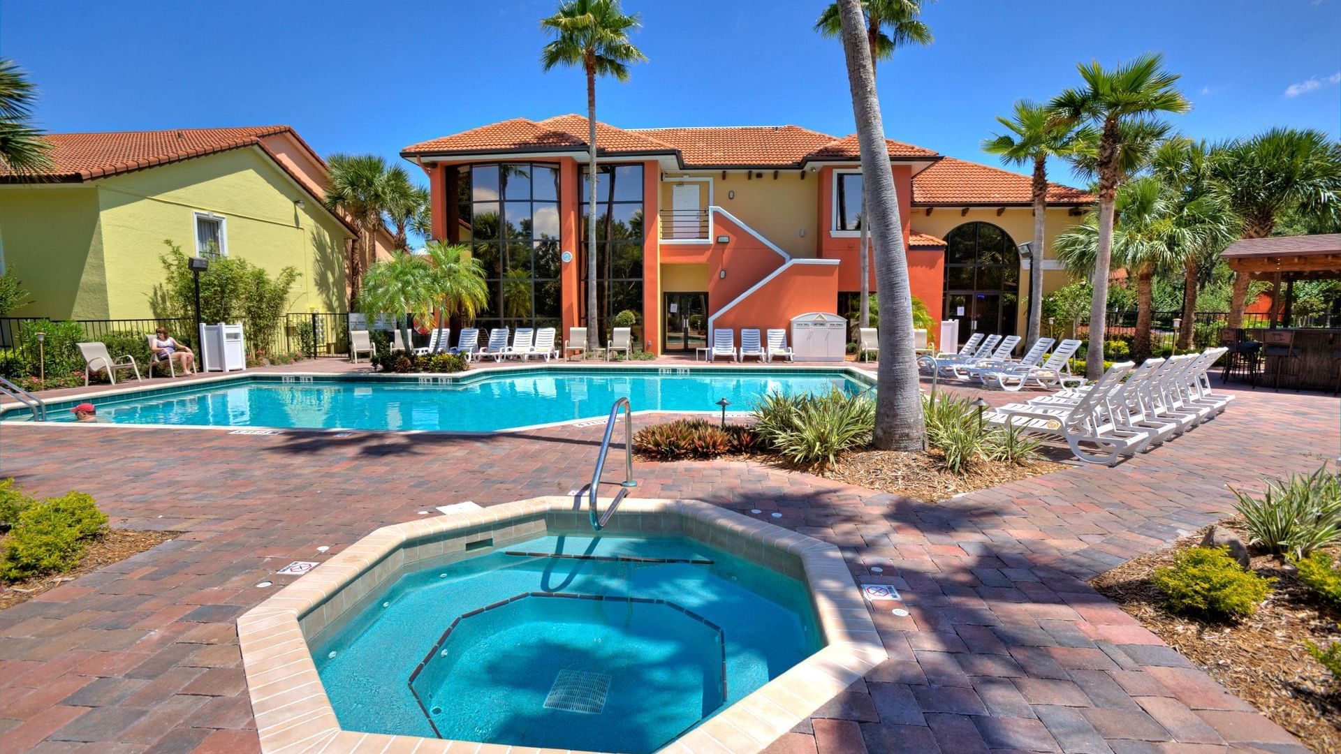 Exterior - Legacy Vacation Resorts