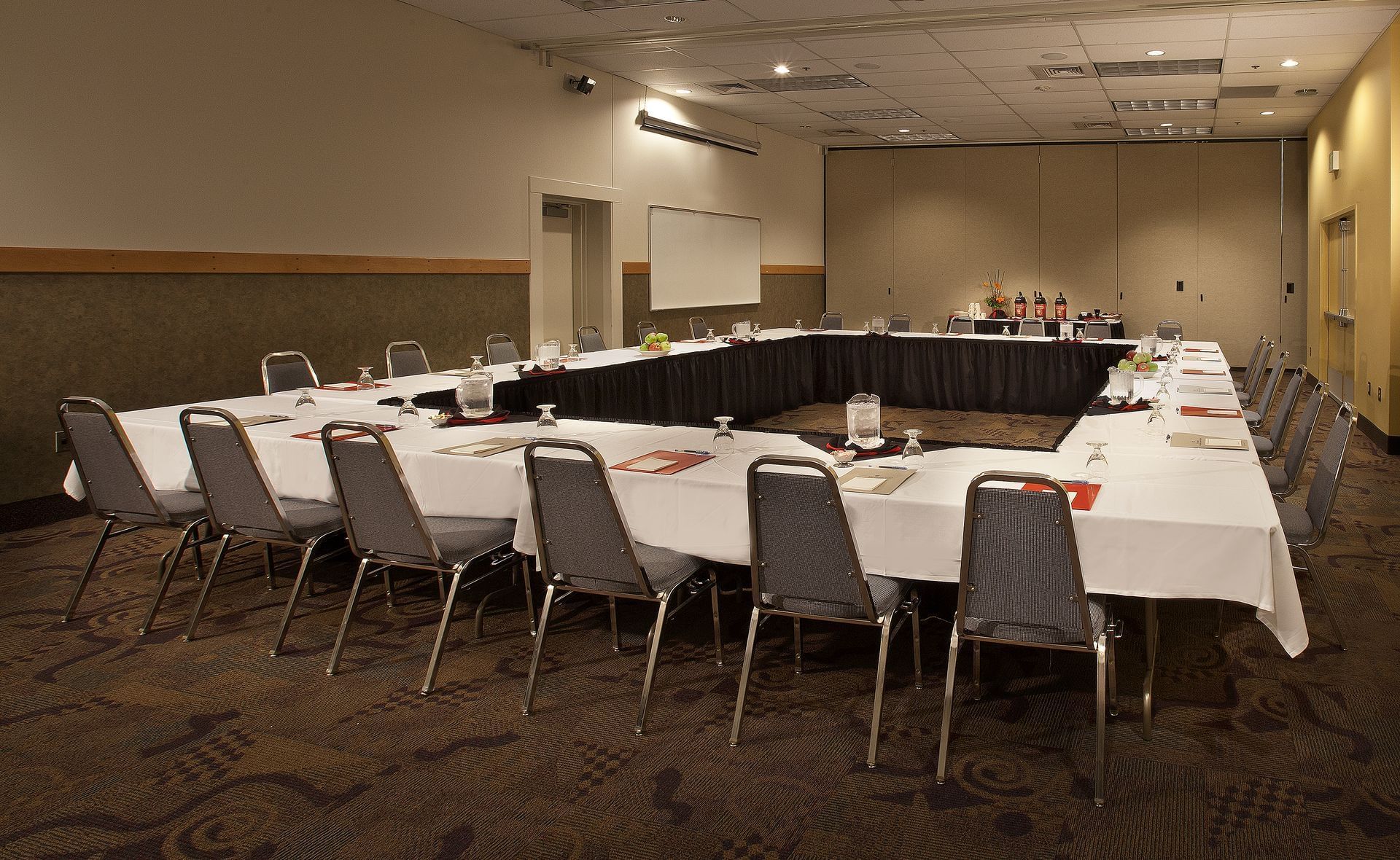 Coast Wenatchee Centre Hotel - Meetings