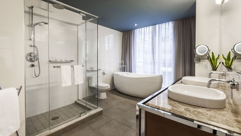 Warwick Première Suite Warwick Le Crystal - Montréal 