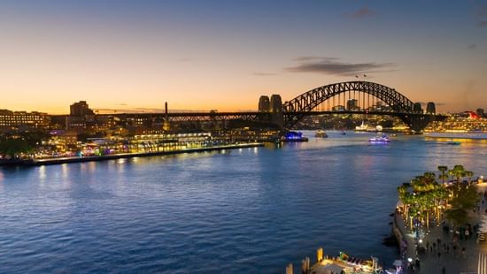 Sydney bridge near Pullman Quay Grand Sydney Harbour