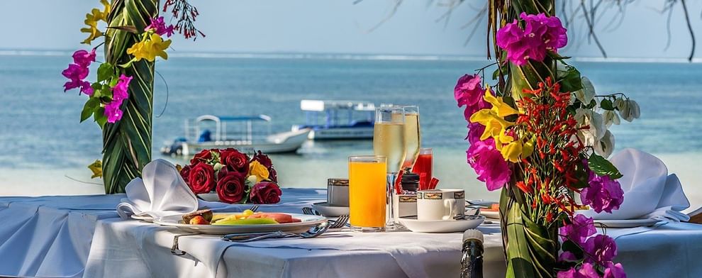 Dining with sea view for honeymoon at Serena Beach Resort & Spa
