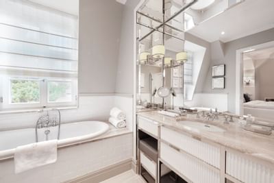 Premium Room Marbella Bathroom at Patrick Hellman Schlosshotel