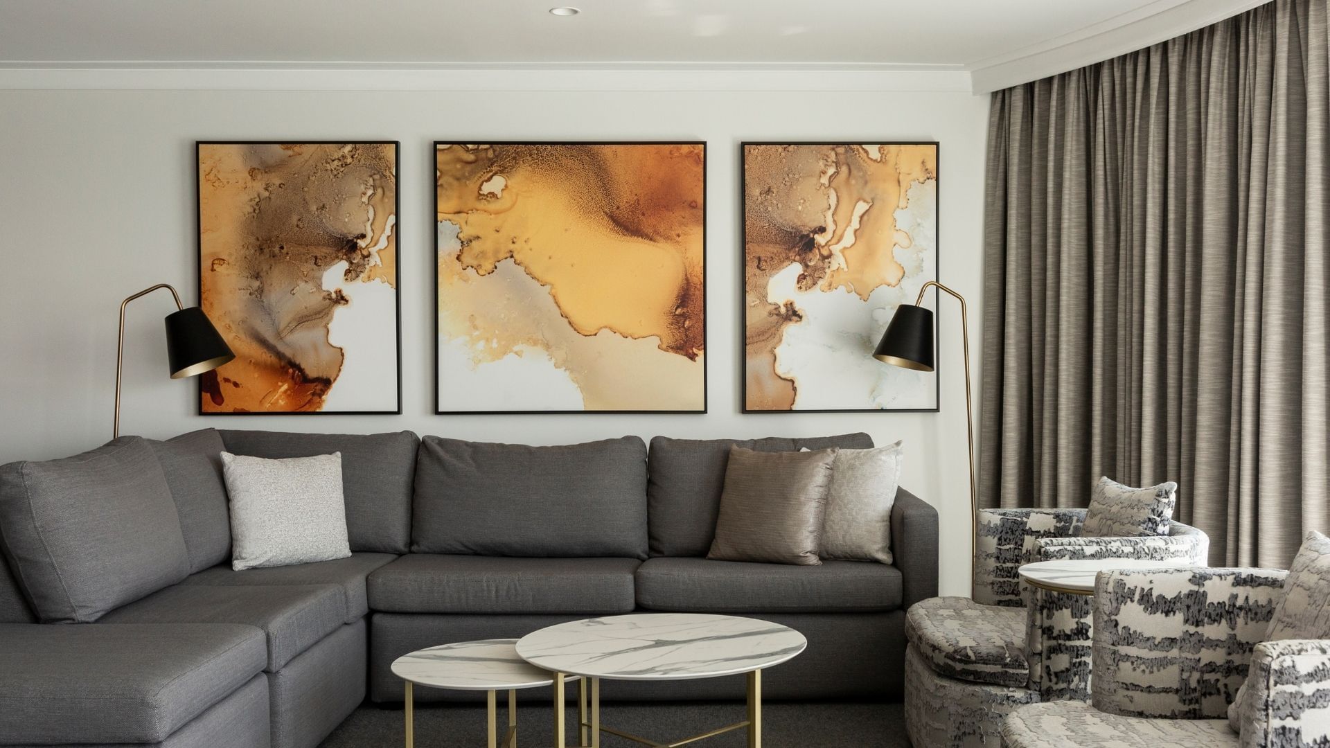 Stylish living space & wall arts at Pullman Quay Grand Sydney