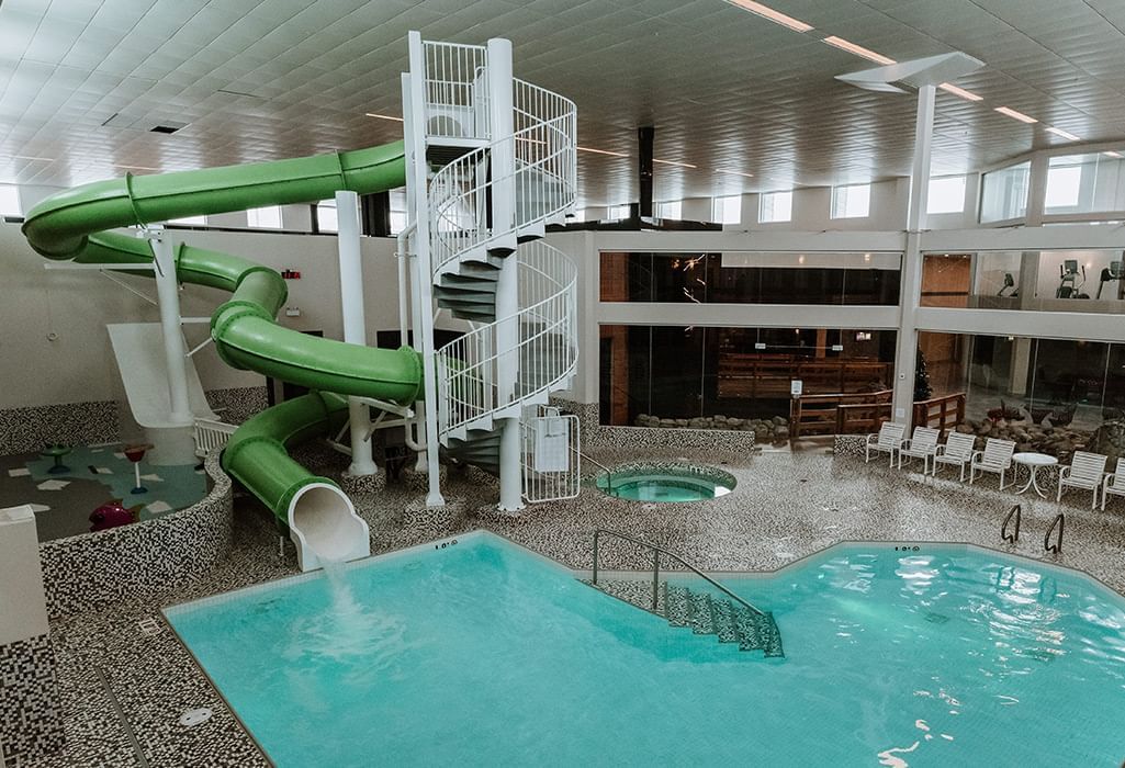 Coast Nisku Inn & Conference Centre pool & slide