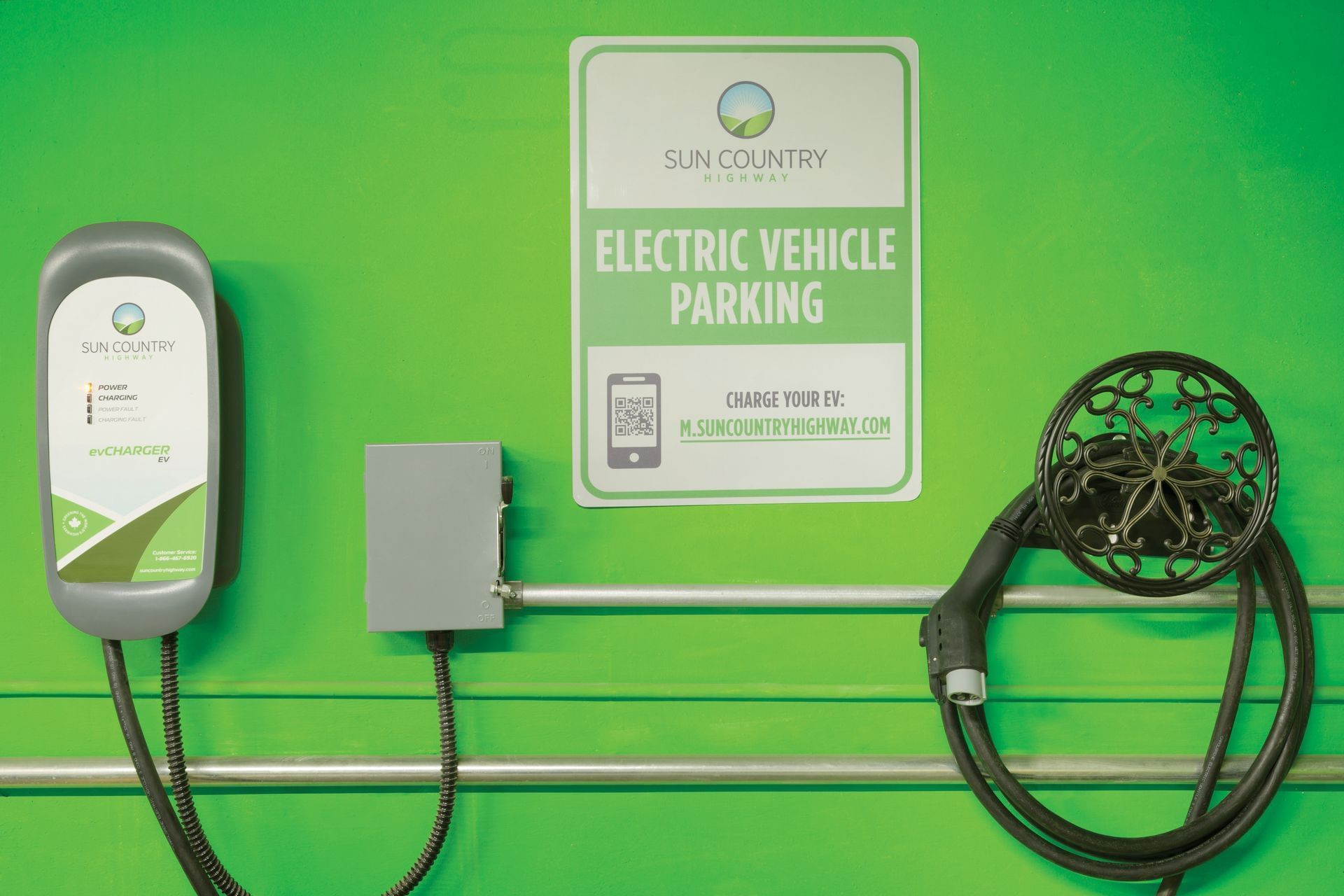 Coast Edmonton Plaza Hotel - Electric Car Chargers