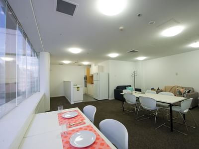 3 & 4 Bedroom Multi-share Apartment