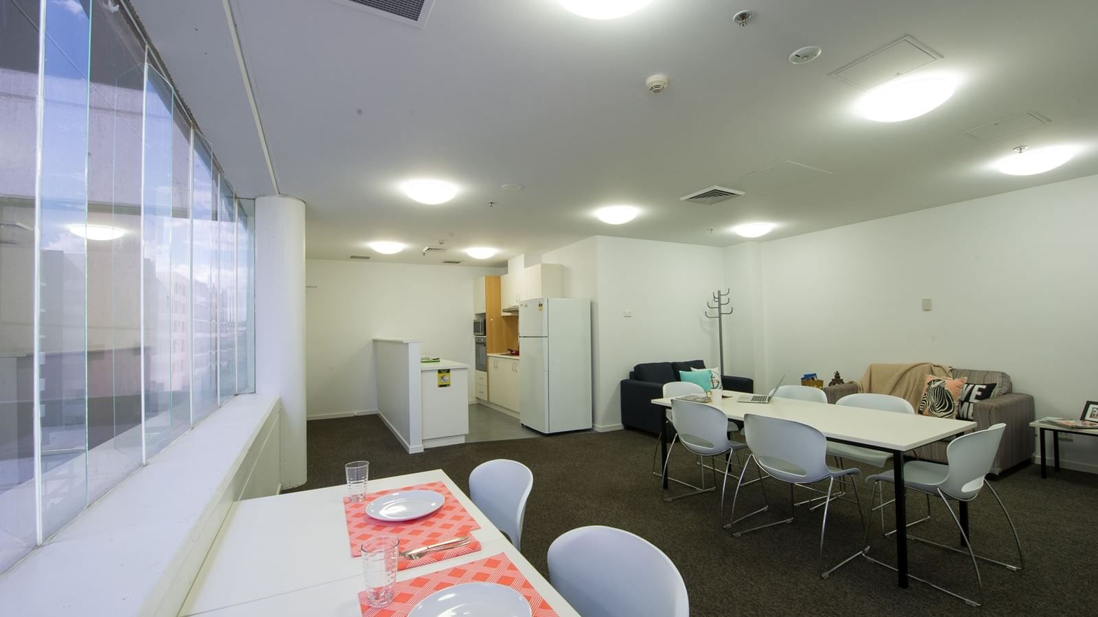 3 & 4 Bedroom Multi-share Apartment