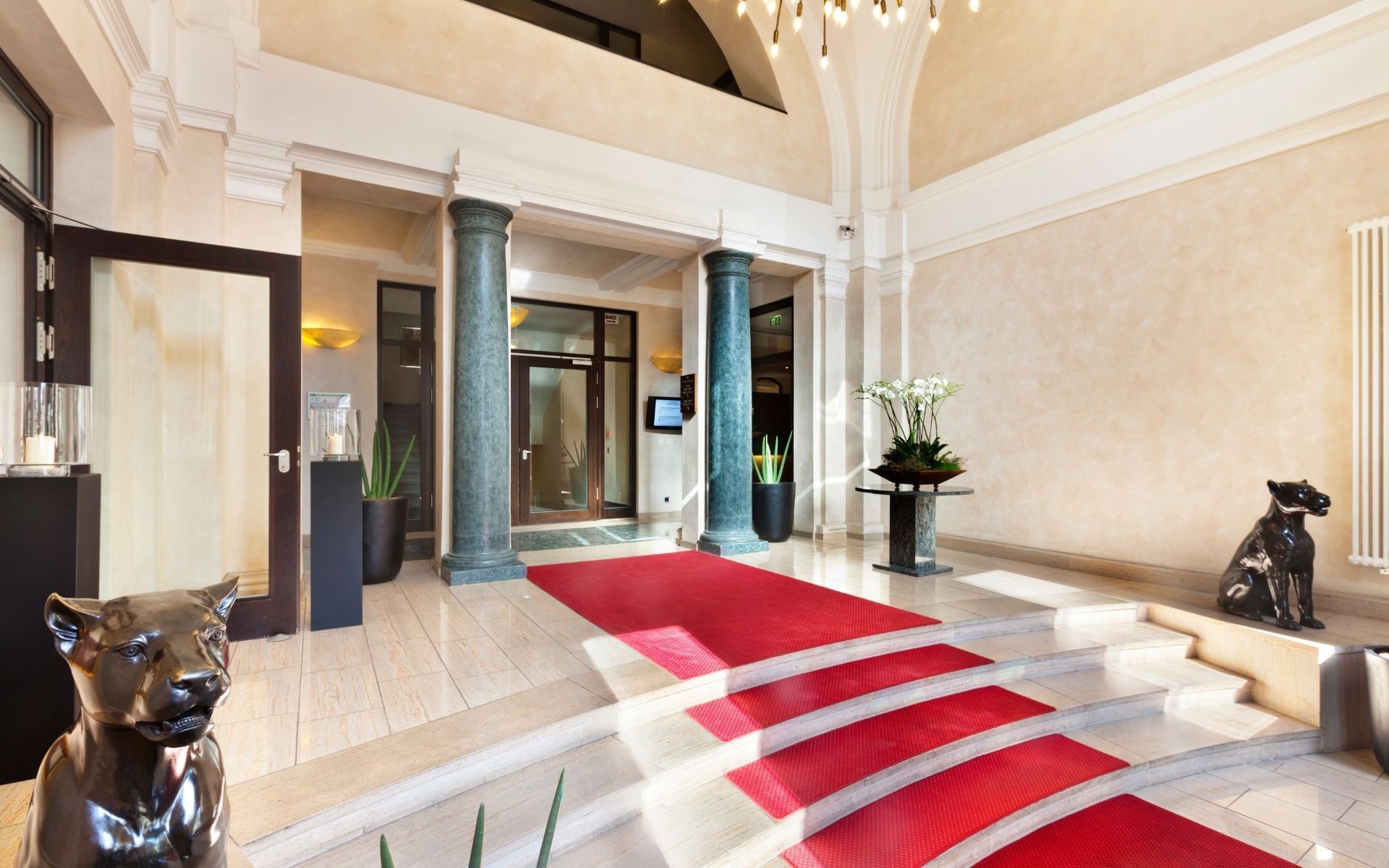 Interior of the entrance of Metropolitan Hotel by Flemings