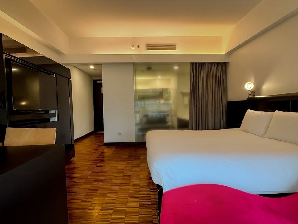 deluxe-room