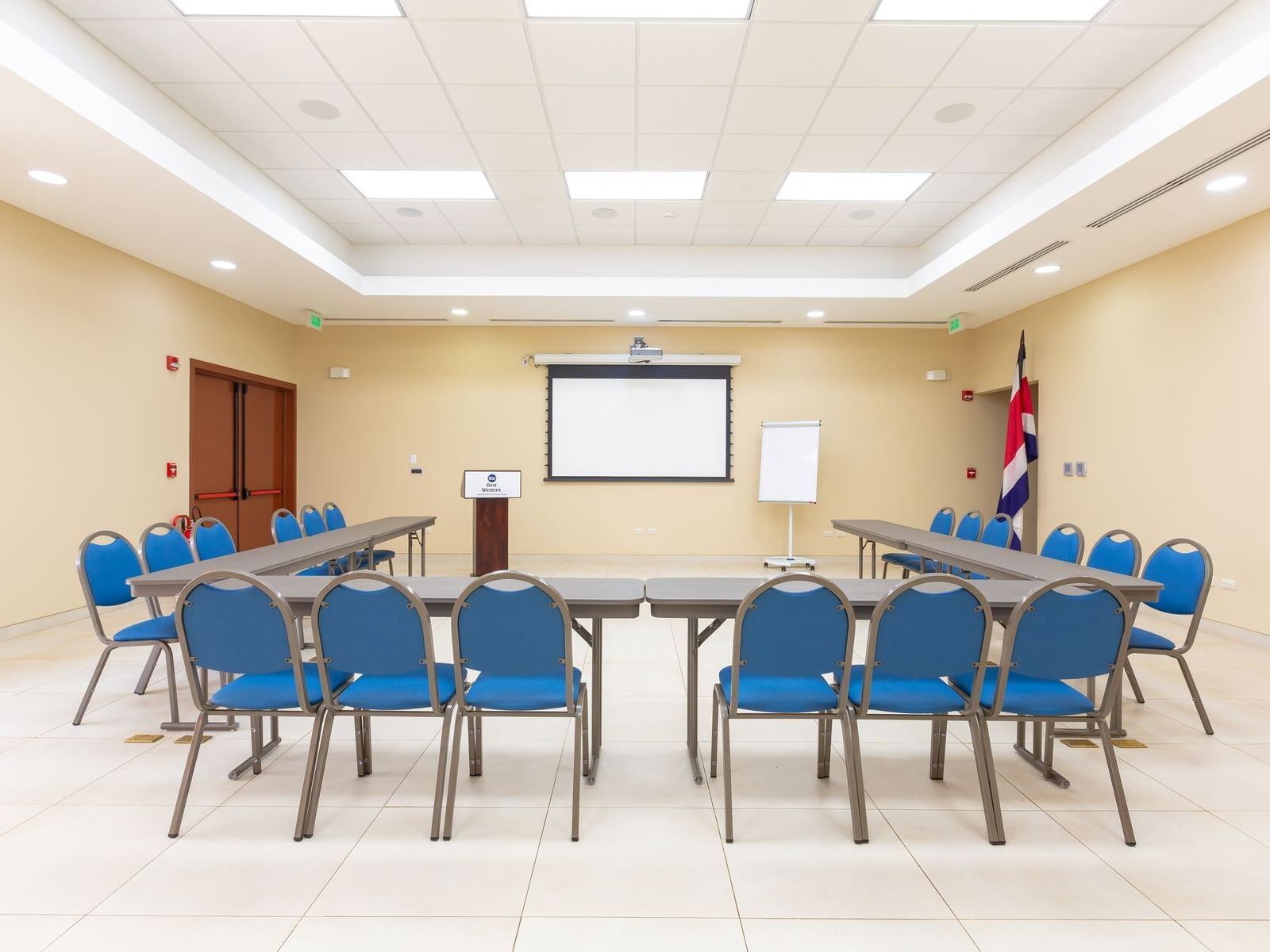 U Shape Meeting Room