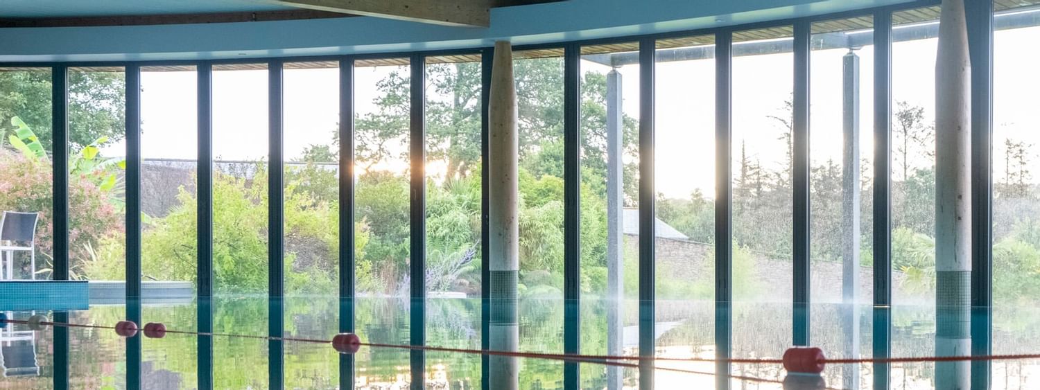 Cornwall Spa Infinity Pool