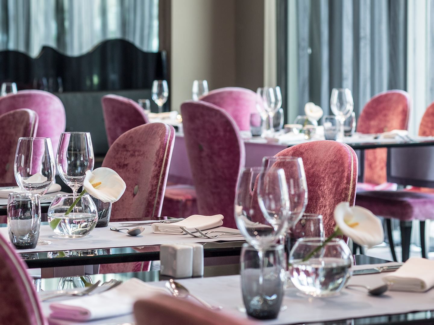 Tables & seating in restaurant, Falkensteiner Hotel Belgrade