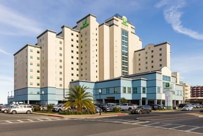 Landscape view of the exterior of Holiday Inn Hotel
