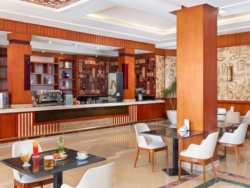 Lobby Bar at Pickalbatros Aqua Park Resort in Hurghada