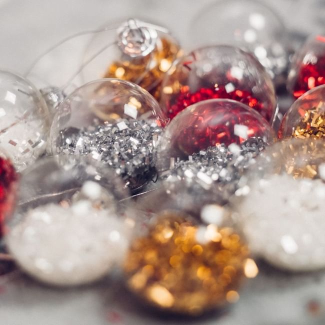 Close up image of Christmas decorations